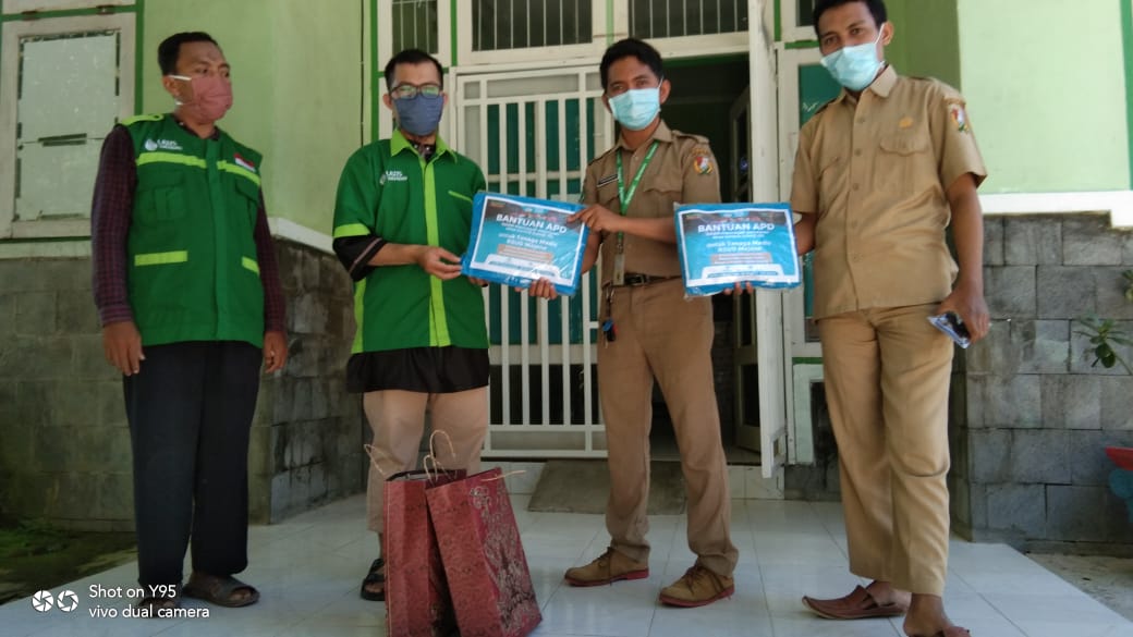 Wahdah Islamiyah Salurkan Bantuan APD untuk Tenaga Medis di RSUD Majene